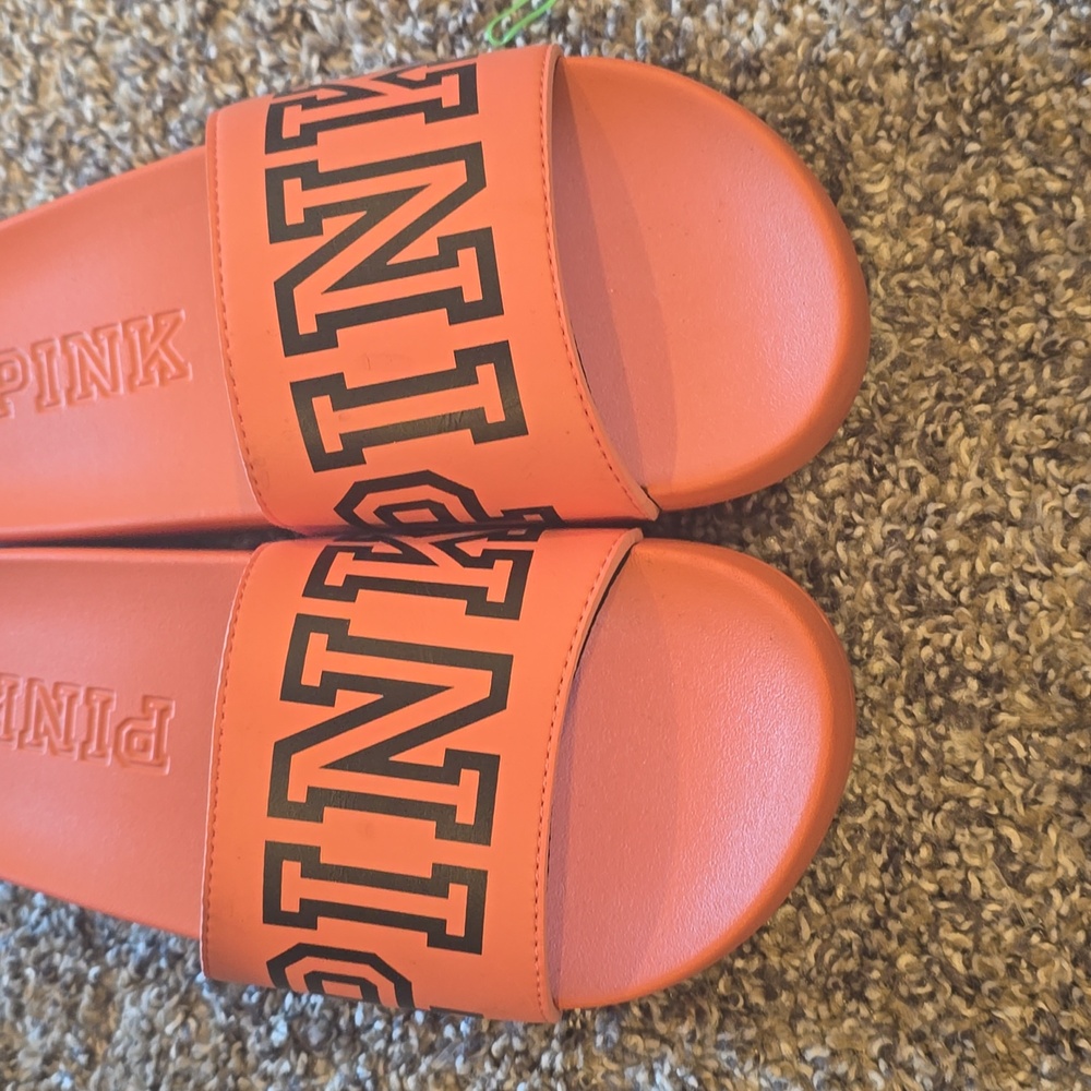 Pink slides - Picture 3 of 3